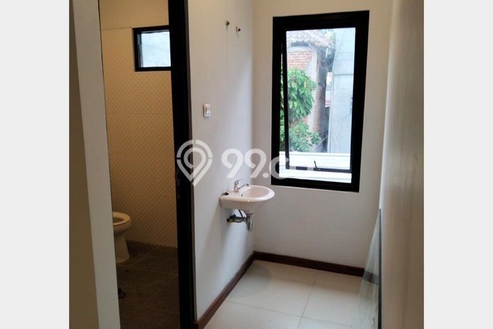 For Sale Rumah 3 Kamar Lokasi Ideal Bagus dan Strategis di Arcamanik For Sale Rumah 3 Kamar Lokasi Ideal Bagus dan Strategis di Arcamanik