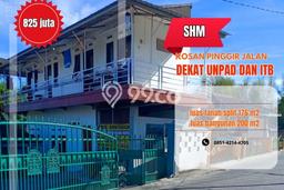 Rumah Kost untuk Dijual di Jatinangor Punya 10 Kamar Rumah Kost untuk Dijual di Jatinangor Punya 10 Kamar