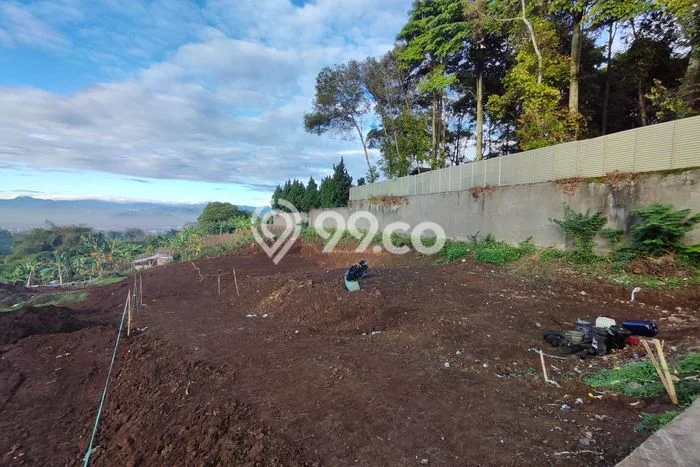 Jarang Ada! Tanah di Cimahi Utara Punya Luas 105m2 SHM Jarang Ada! Tanah di Cimahi Utara Punya Luas 105m2 SHM