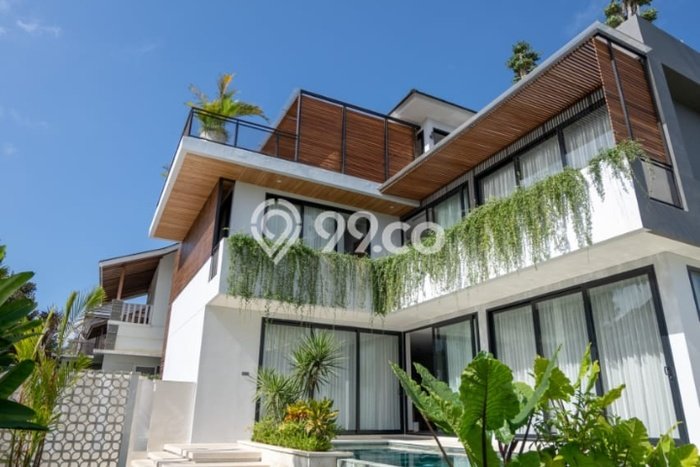 HOT DEAL! Vila di , Area 354m2m², Lokasi Strategis HOT DEAL! Vila di , Area 354m2m², Lokasi Strategis