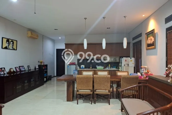 Hunian Mewah Dijual LT 330m2 di Denpasar Barat, Denpasar Hunian Mewah Dijual LT 330m2 di Denpasar Barat, Denpasar