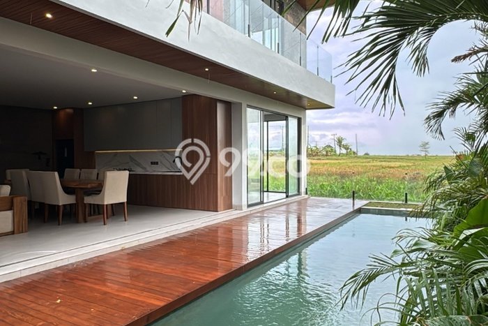 HARGA MENARIK! Vila Kawasan , Dimensi 200m2m², Area Premium dengan jalan bagus HARGA MENARIK! Vila Kawasan , Dimensi 200m2m², Area Premium dengan jalan bagus