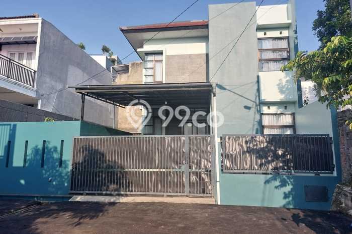 Rumah Minimalis 4 KT di Sariwangi Bandung Rumah Minimalis 4 KT di Sariwangi Bandung