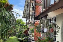 Rumah Luxury Modern Tanpa Renovasi di Geger Kalong Bandung Rumah Luxury Modern Tanpa Renovasi di Geger Kalong Bandung