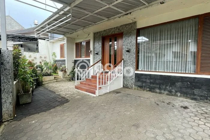 Rumah 4 KT di , Akses Bandung, Bandung Rumah 4 KT di , Akses Bandung, Bandung