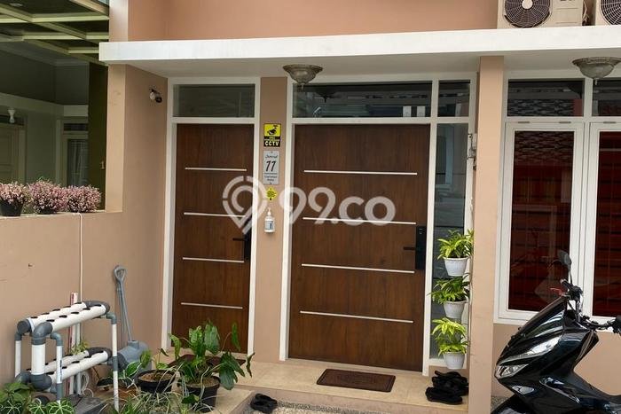 SPECIAL PROPERTY! Rumah di Arcamanik, LT 136m2m² Bangunan 211m2m² SPECIAL PROPERTY! Rumah di Arcamanik, LT 136m2m² Bangunan 211m2m²