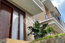 Rumah Modern 3 KT di Ciwaruga Bandung Full Furnished Rumah Modern 3 KT di Ciwaruga Bandung Full Furnished