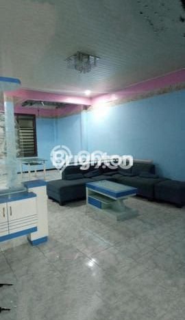 Disewakan! Rumah 5 Kamar Tidur &
2 Kamar Mandi di Indraprasta, Semarang Disewakan! Rumah 5 Kamar Tidur &
2 Kamar Mandi di Indraprasta, Semarang