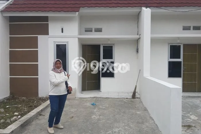 Rumah Sederhana Dijual di Mranggen 2 Kamar dengan Luas Tanah 66m2 Rumah Sederhana Dijual di Mranggen 2 Kamar dengan Luas Tanah 66m2