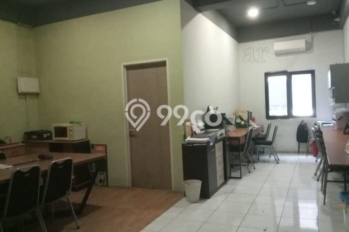 Disewakan Ruko di Pusat Kota Jakarta Selatan Ramai Strategis Disewakan Ruko di Pusat Kota Jakarta Selatan Ramai Strategis
