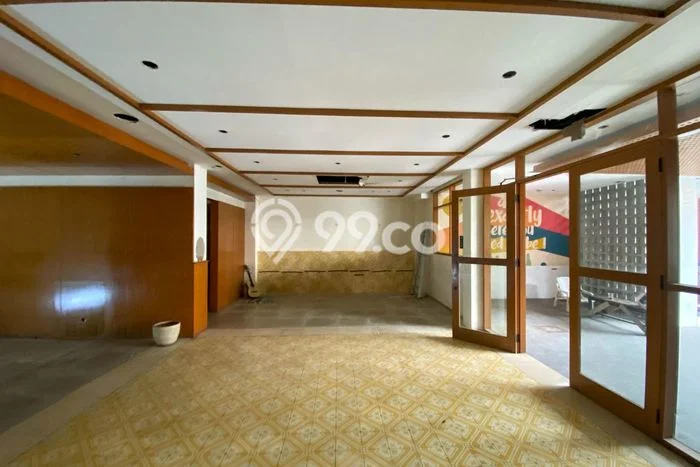 Dijual! Komersial di Senopati Jakarta Selatan LT 276m2 / LB 630m2 Kawasan Strategis Dijual! Komersial di Senopati Jakarta Selatan LT 276m2 / LB 630m2 Kawasan Strategis