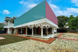 Disewakan Rumah Nyaman di Kebayoran Baru Harga Rp 1,3 Miliar/ Tahun Disewakan Rumah Nyaman di Kebayoran Baru Harga Rp 1,3 Miliar/ Tahun