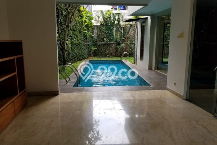 Rumah Elit Modern Siap Huni di patra kuningan Jakarta Selatan Rumah Elit Modern Siap Huni di patra kuningan Jakarta Selatan