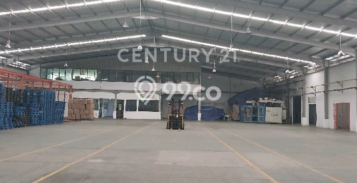 Disewakan Gudang Premium Kawasan Lippo Cikarang, Luas 4184m², Jalan Utama Disewakan Gudang Premium Kawasan Lippo Cikarang, Luas 4184m², Jalan Utama