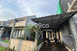 Rumah Modern 2 KT di Delta Mas Bekasi Semi Furnished Rumah Modern 2 KT di Delta Mas Bekasi Semi Furnished