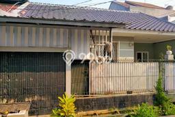 Dijual Rumah Strategis Bagus Punya 2 KT di Pamulang Tangerang Selatan SHM Dijual Rumah Strategis Bagus Punya 2 KT di Pamulang Tangerang Selatan SHM