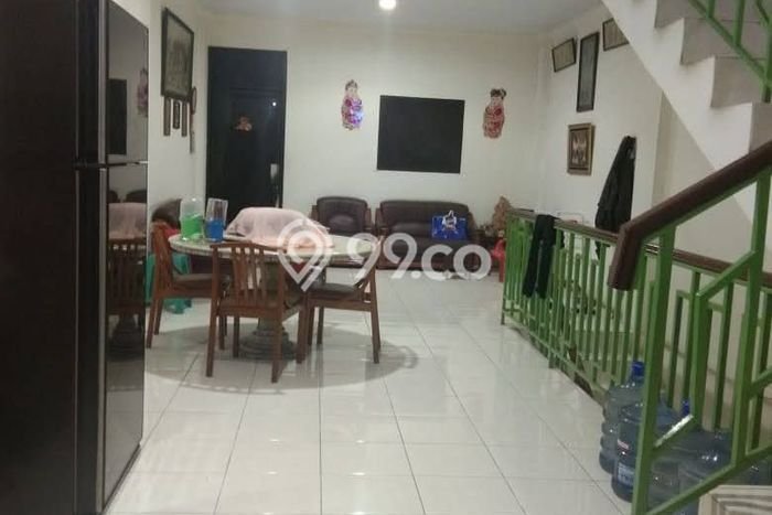 Area Ramai! Ruko Dijual di Penjaringan untuk Bisnis Luas Bangunan 365m2 Area Ramai! Ruko Dijual di Penjaringan untuk Bisnis Luas Bangunan 365m2