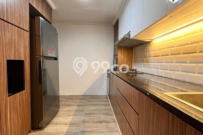 Apartemen Disewakan 3 Kamar Murah Siap Huni di Jakarta Barat, Luas 146m2 Apartemen Disewakan 3 Kamar Murah Siap Huni di Jakarta Barat, Luas 146m2