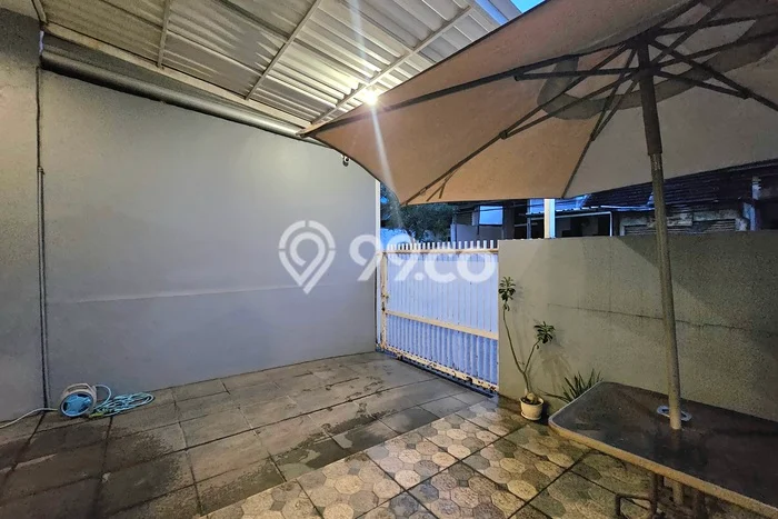 Rumah Modern 4 KT di Gading Serpong Tangerang Semi Furnished Rumah Modern 4 KT di Gading Serpong Tangerang Semi Furnished