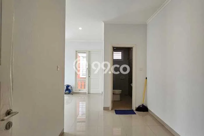 Dijual Rumah Modern 3 KT di Gading Serpong Omaha Village, Tangerang Dijual Rumah Modern 3 KT di Gading Serpong Omaha Village, Tangerang