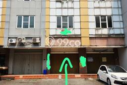 Ruko Strategis di , Luas 162m2m², Akses Mainroad, Berkembang Ruko Strategis di , Luas 162m2m², Akses Mainroad, Berkembang