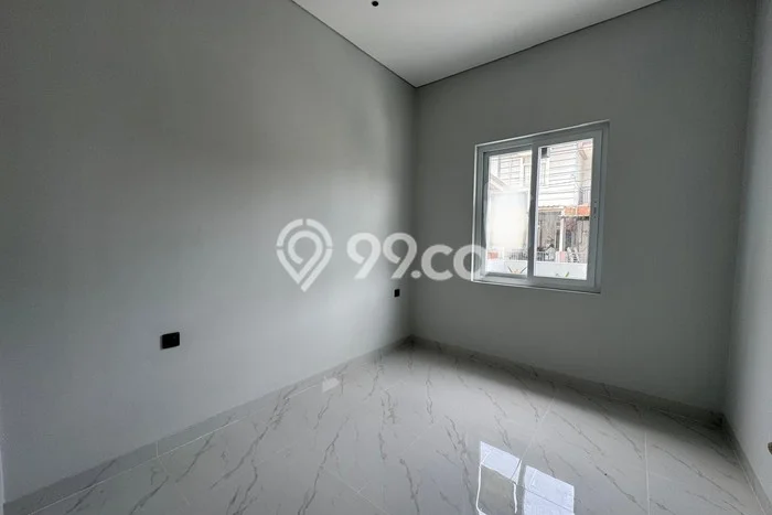 Jual Rumah Eksklusif 3 KT di Gading Serpong, Tangerang Jual Rumah Eksklusif 3 KT di Gading Serpong, Tangerang