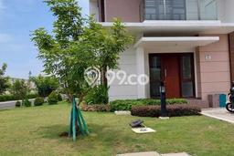 Jual Rumah Mewah Megah Dengan View Eksklusif di Summarecon Bekasi, Bekasi Jual Rumah Mewah Megah Dengan View Eksklusif di Summarecon Bekasi, Bekasi