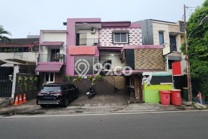 Dijual Rumah Kost di Kemanggisan, Jakarta Barat, 18 KT, 18 KM, Bangunan 386m2 Dijual Rumah Kost di Kemanggisan, Jakarta Barat, 18 KT, 18 KM, Bangunan 386m2