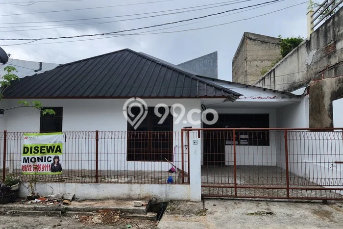 Jarang Ada! Rumah Sewa 4 Kamar Nyaman Siap Huni Summarecon Tangerang Jarang Ada! Rumah Sewa 4 Kamar Nyaman Siap Huni Summarecon Tangerang
