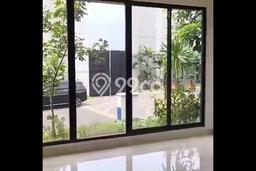 Ready to Use! Luxury House LT 211m2 Desain Elegan di Gading Serpong Ready to Use! Luxury House LT 211m2 Desain Elegan di Gading Serpong