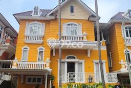 Disewakan! Rumah 3 Kamar Tidur &
3 Kamar Mandi di Gading Serpong, Tangerang Disewakan! Rumah 3 Kamar Tidur &
3 Kamar Mandi di Gading Serpong, Tangerang