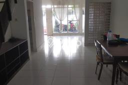 Rumah Luxury Modern Tanpa Renovasi di Lebak Bulus Jakarta Selatan Rumah Luxury Modern Tanpa Renovasi di Lebak Bulus Jakarta Selatan