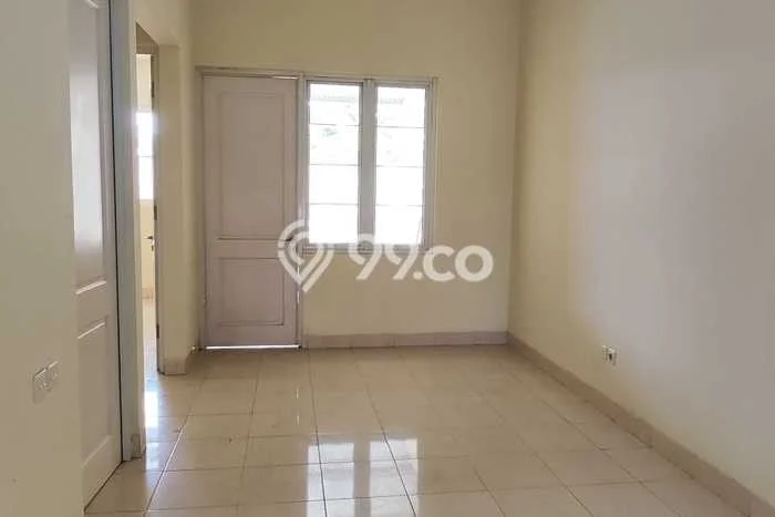 Rumah di Semarang Barat, 1 KM, Area Nyaman Rumah di Semarang Barat, 1 KM, Area Nyaman