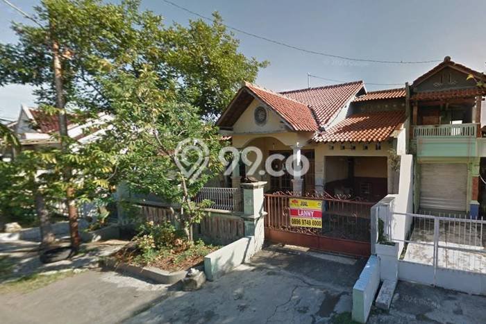 Rumah di Semarang Barat, Semarang, LT 242m² Bangunan 180m² Rumah di Semarang Barat, Semarang, LT 242m² Bangunan 180m²
