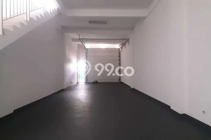 Unit Gudang Disewakan di Bekasi di Area Ramai & Strategis Unit Gudang Disewakan di Bekasi di Area Ramai & Strategis