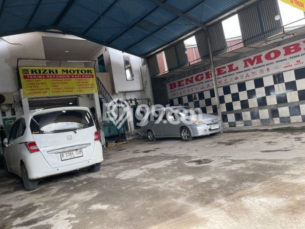 Komersial Kawasan , Luas 360m2m², Posisi Jalan Utama Komersial Kawasan , Luas 360m2m², Posisi Jalan Utama