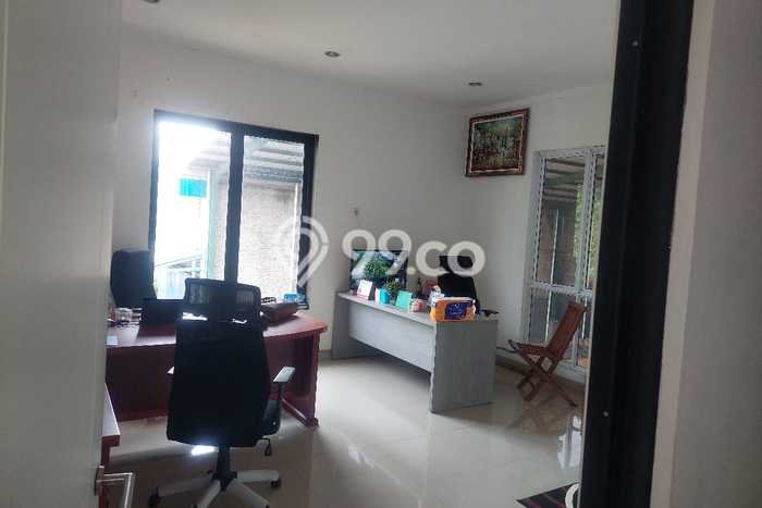 Lokasi Strategis! Dijual Gudang Bisnis di Cipondoh, Tangerang Kondisi Bagus Lokasi Strategis! Dijual Gudang Bisnis di Cipondoh, Tangerang Kondisi Bagus
