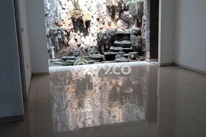 Lokasi strategis! Rumah siap huni disewakan di Duren Sawit LB 500m2 Lokasi strategis! Rumah siap huni disewakan di Duren Sawit LB 500m2