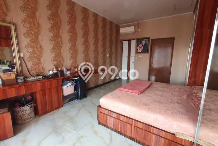 Jual Rumah Luas Megah Dengan View Cantik di Pegadungan, Jakarta Barat Jual Rumah Luas Megah Dengan View Cantik di Pegadungan, Jakarta Barat