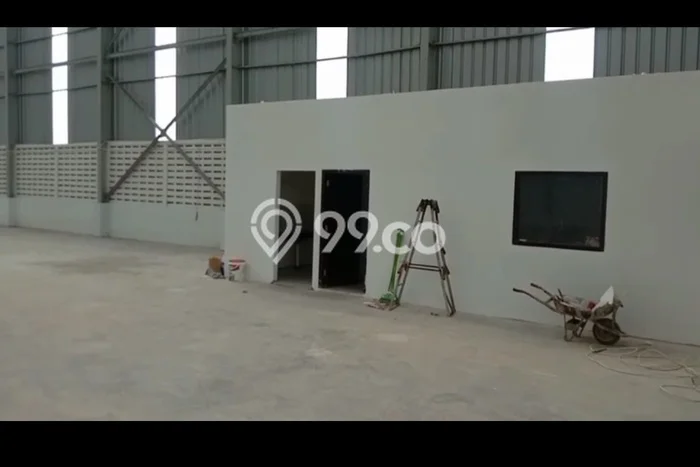 Unit Gudang disewakan di Tangerang Tangerang dengan LT 4800m2 / LB 4800m2 Unit Gudang disewakan di Tangerang Tangerang dengan LT 4800m2 / LB 4800m2