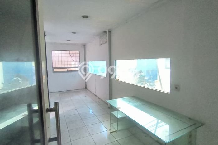 Unit Gudang Tersedia di Kalideres Spesifikasi LB 360m2 Unit Gudang Tersedia di Kalideres Spesifikasi LB 360m2