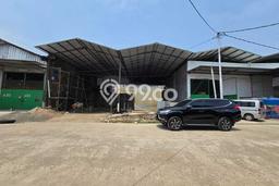 Gudang Disewa di Jakarta Utara dengan LB 146m2 Area Komersial Ramai Gudang Disewa di Jakarta Utara dengan LB 146m2 Area Komersial Ramai