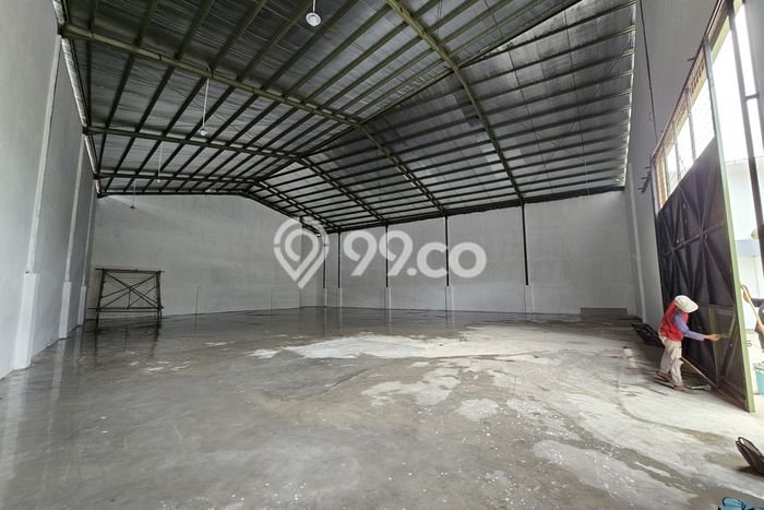 Unit Gudang Disewa Lokasi Cipondoh, Tangerang Spesifikasi Luas Bangunan 750m2 Unit Gudang Disewa Lokasi Cipondoh, Tangerang Spesifikasi Luas Bangunan 750m2