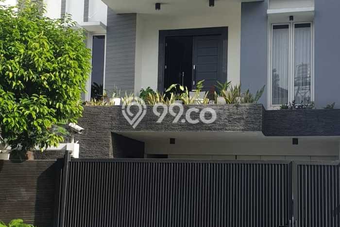 Rumah Elit Modern Tanpa Renovasi di Puri Indah Jakarta Barat Rumah Elit Modern Tanpa Renovasi di Puri Indah Jakarta Barat