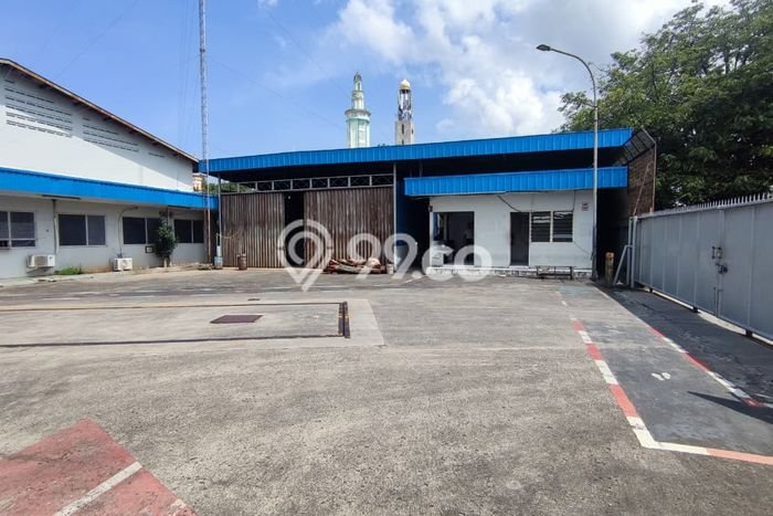 Gudang untuk Disewa di Pusat Jakarta Utara Luas Bangunan 5570m2 Gudang untuk Disewa di Pusat Jakarta Utara Luas Bangunan 5570m2