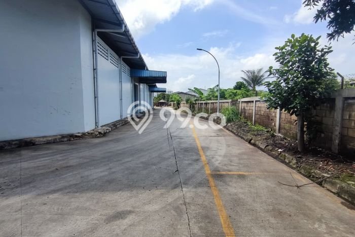 Gudang untuk Disewa di Pusat Jakarta Utara Luas Bangunan 5570m2 Gudang untuk Disewa di Pusat Jakarta Utara Luas Bangunan 5570m2