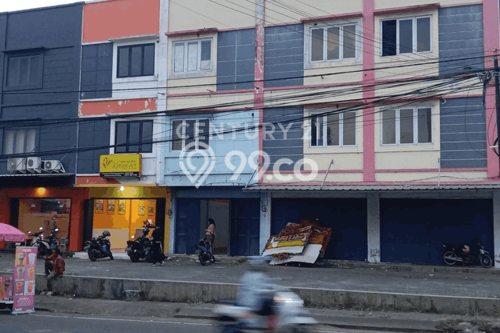 Ruko Area Premium Kawasan Serang Timur, Luas 216m², Disewakan Ruko Area Premium Kawasan Serang Timur, Luas 216m², Disewakan