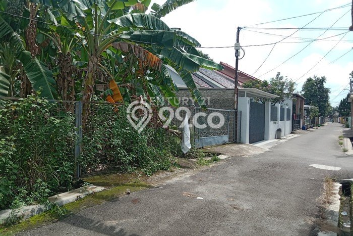AREA PROSPEKTIF! Tanah Kawasan Ciracas, Luas 135m², Dekat Transportasi, Kawasan Potensial AREA PROSPEKTIF! Tanah Kawasan Ciracas, Luas 135m², Dekat Transportasi, Kawasan Potensial