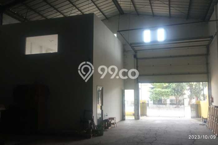AREA TERSIBUK! Gudang Kawasan BSD, Luas 369m², Potensi Prospektif AREA TERSIBUK! Gudang Kawasan BSD, Luas 369m², Potensi Prospektif