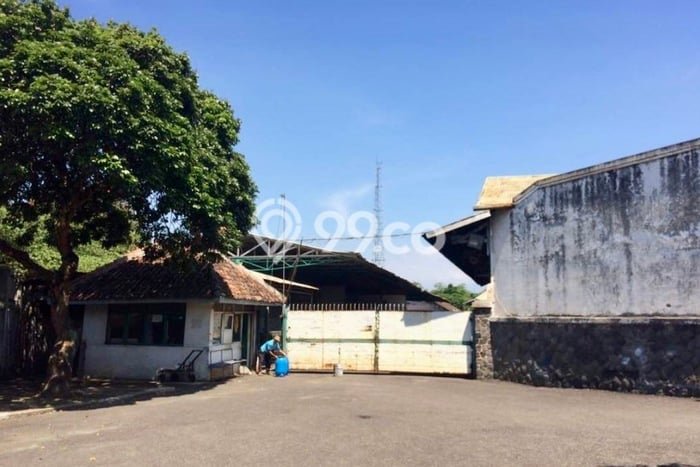 FOR SALE! Pabrik di Cibiru Bandung, LT 8500m2, LB 3215m2 FOR SALE! Pabrik di Cibiru Bandung, LT 8500m2, LB 3215m2